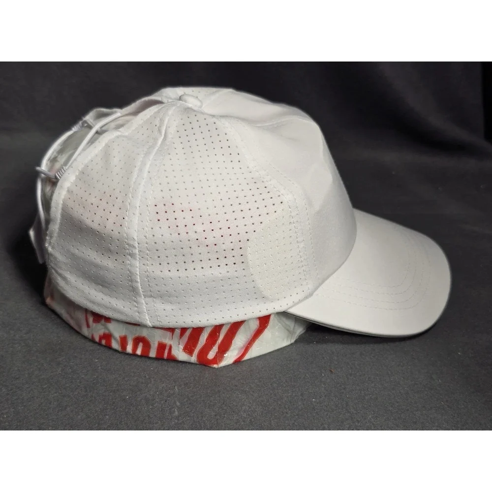 Wilo The Label Cap Hat Hair Bun Opening‎ Workout Yoga New NWT